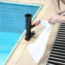 Portable vacuum jet pool cleaning tool Pool cleaning suction head