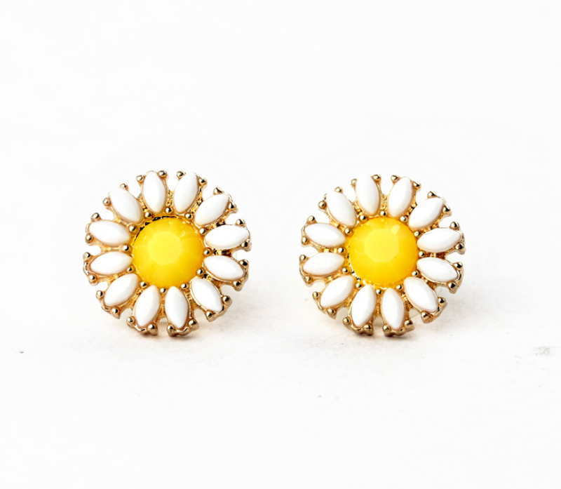 European Premium Sunflower Stud Earrings - White