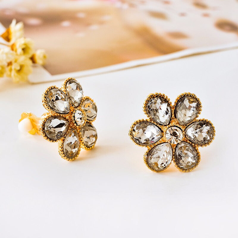 Fashion Jewelry Flower Earrings - Gold White