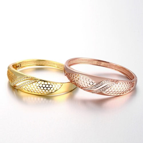 Brass Bangle Bracelet Embedded with AAA Zircon with An Opening & Hexagon Nets Golden & Rose Golden Fashional Accessories for Women