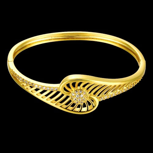 Brass Bangle Bracelet Embedded with AAA Zircon with An Opening & Hollow Lines Golden & Rose Golden Fashional Accessories for Women