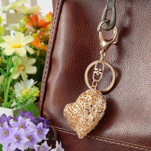 Fashion Jewelry Hollow Shinning Rhinestone Crystal Heart Pendant Car Keyring Key Chain for Gift