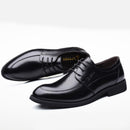 YONGHENGMEILI Leather Shoes - Black